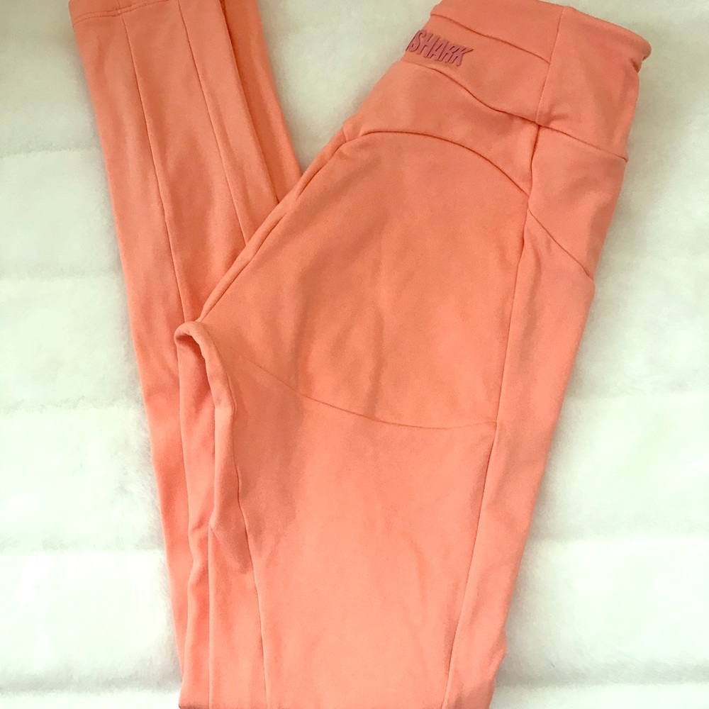 GYMSHARK WOMENS
MOVE LEGGINGS